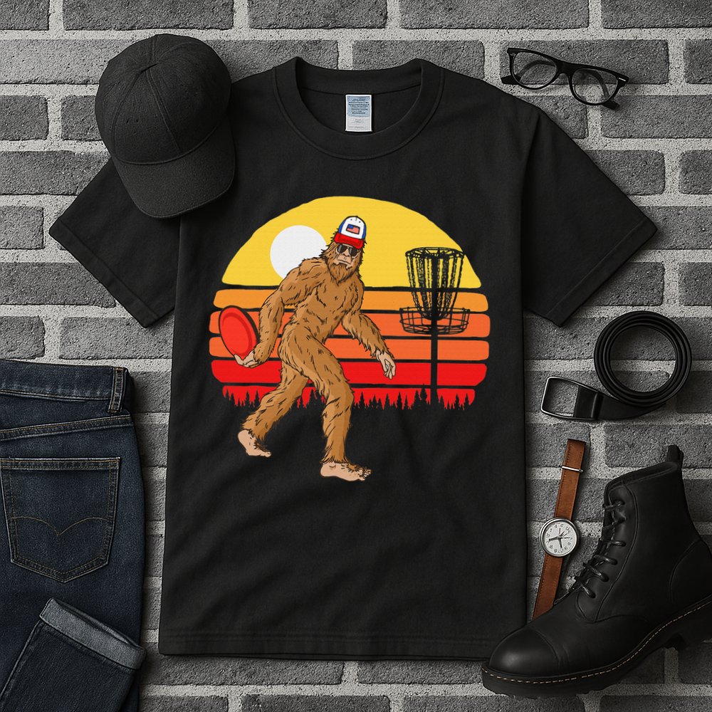 Bigfoot Disc Golf Cryptid Sasquatch Disc Golfer Tall T-Shirt