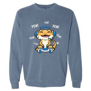 Bearded Dragon Playing Video Game Reptiles Garment-Dyed Sweatshirt