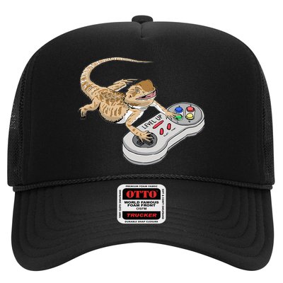 Bearded Dragon Playing Video Game Reptiles Pagona Gamers Trucker Hat
