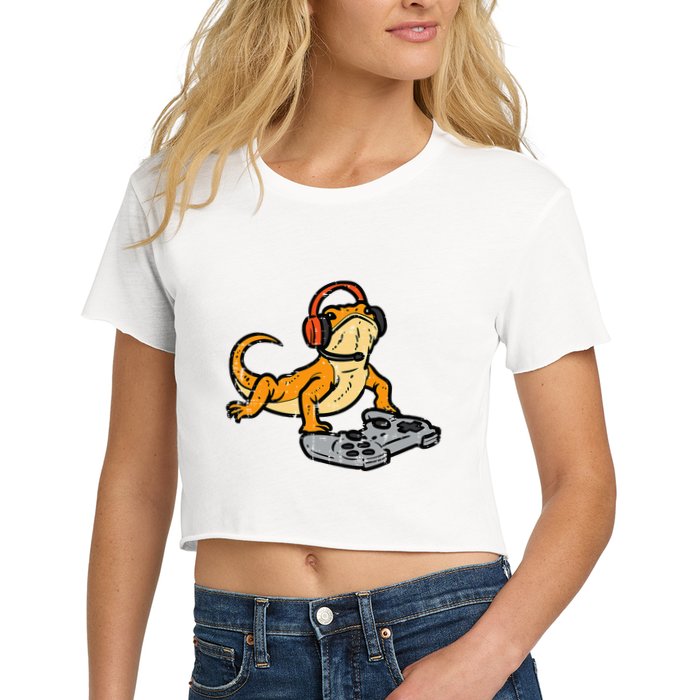 Bearded Dragon Video Gaming Funny Gamer Animal Women's Crop Top Tee