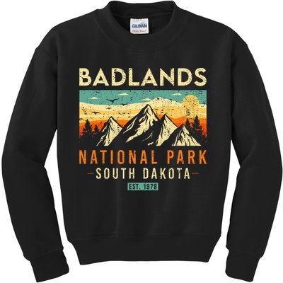 Badlands Est. 1978 Vintage Retro South Dakota National Park Kids Sweatshirt