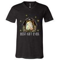 Best Ever Christmas Cool Jesus Nativity Scene Christian V-Neck T-Shirt