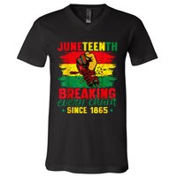 Breaking Every Chain Since 1865 Juneteenth Freedom V-Neck T-Shirt