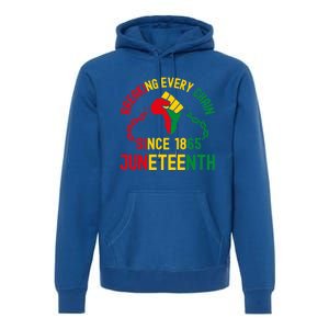 Breaking Every Chain Since 1865 Junzeenth Black History Cute Gift Premium Hoodie