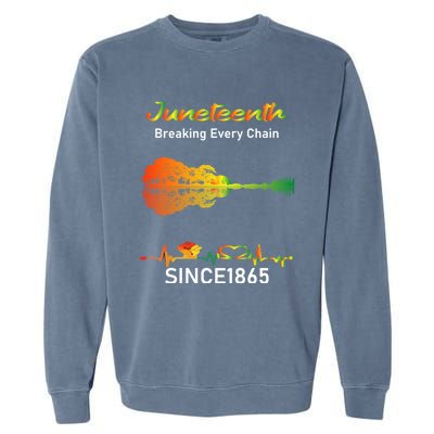 Breaking Every Chain Since 1865 Junenth Freedom Cool Gift Garment-Dyed Sweatshirt