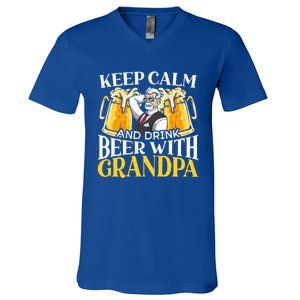 Beer Er Grandpa Alcoholic Gramps Fathers Day Fatherhood Cool Gift V-Neck T-Shirt