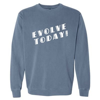 Bioshock – Evolve Today! (White) Garment-Dyed Sweatshirt