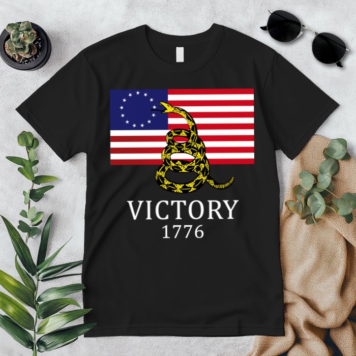 Betsy Ross Flag Don't Tread On Me 13 Colonies Premium T-Shirt