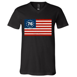 Betsy Ross Flag United States of America 1776 V-Neck T-Shirt