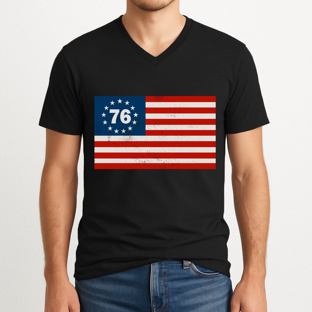 Betsy Ross Flag United States of America 1776 V-Neck T-Shirt