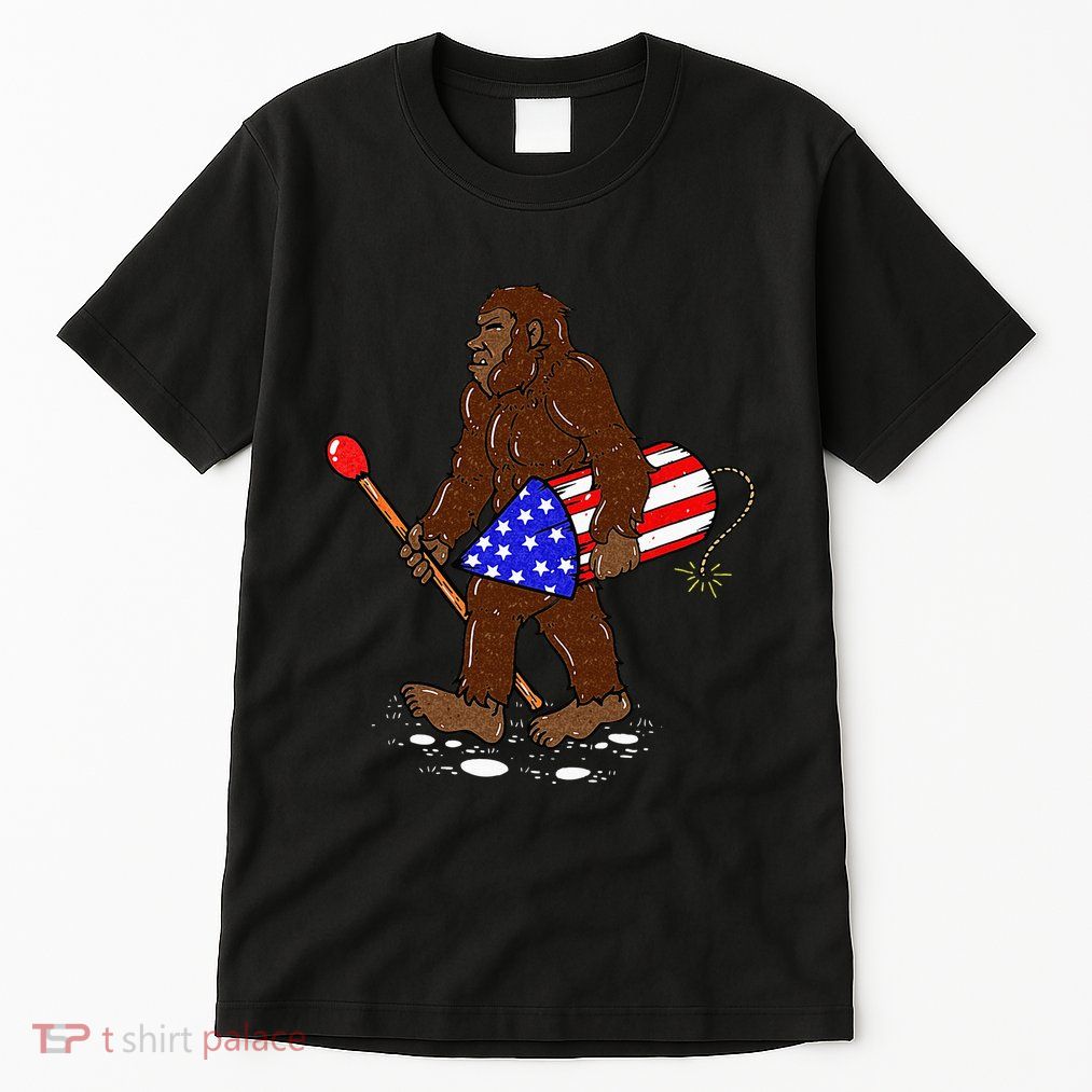 Bigfoot Fireworks 4th Of July Funny Men Sasquatch Lover Tall T-Shirt