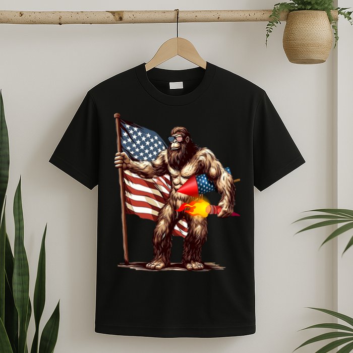 Bigfoot Fireworks 4th Of July Sasquatch American US Flag T-Shirt