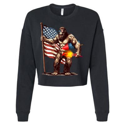 Bigfoot Fireworks 4th Of July Sasquatch American US Flag Cropped Pullover Crew