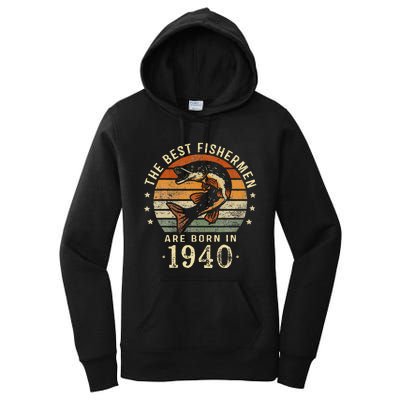 Best Fishermen Are Born In 1940 83rd Birthday Fishing Gifts Women's Pullover Hoodie