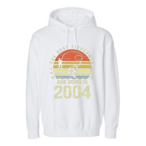 Best Fishermen Are Born In 2004 17th Birthday Fishing Gift Garment-Dyed Fleece Hoodie