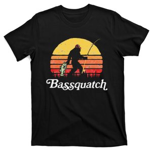 Bassquatch! Funny Bigfoot Fishing Outdoor Retro T-Shirt