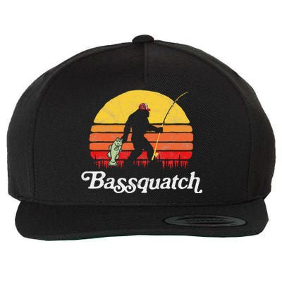 Bassquatch! Funny Bigfoot Fishing Outdoor Retro Wool Snapback Cap