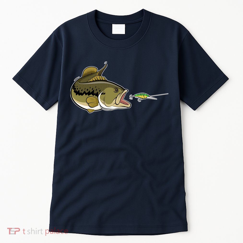 Bass Fish Chasing Lure Hook Fishing Fan Tall T-Shirt
