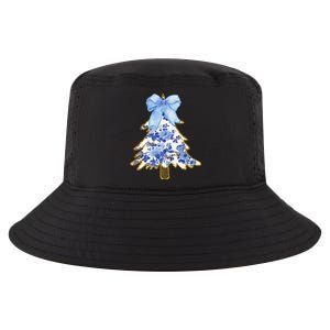 Blue Floral Coquette Bow Christmas Tree Chinoiserie Women Cool Comfort Performance Bucket Hat