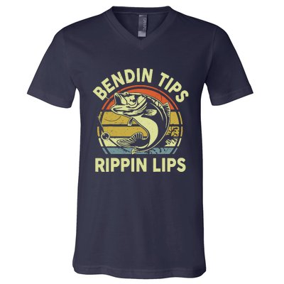 Bass Fish Dad Bendin Tips Rippin Lips Funny Papa Fishing V-Neck T-Shirt