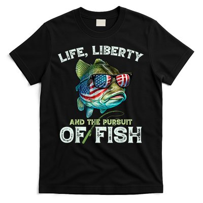 Bass Fish Fishing 4th Of July Fourth American Flag Bass Dad T-Shirt