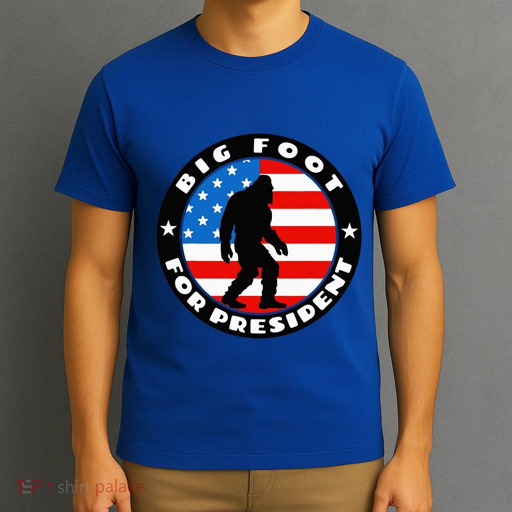 Big Foot For President Usa Flag Sasquatch Silhouette T-Shirt