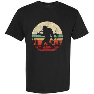 Bigfoot Fishing Funny Retro Sasquatch Fishermen Men Garment-Dyed Heavyweight T-Shirt