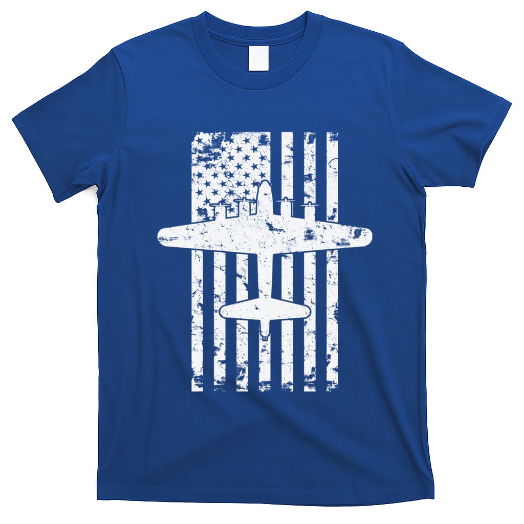 B17 Flying Fortress Wwii Bomber Airplane Pilot Cool Gift T-Shirt