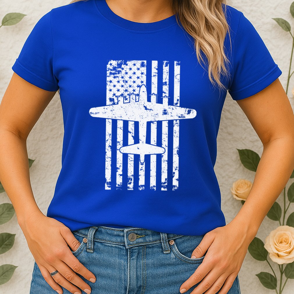 B17 Flying Fortress Wwii Bomber Airplane Pilot Cool Gift Womens T-Shirt
