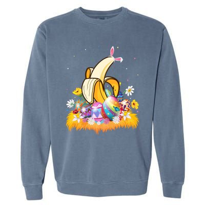 Banana Fruit Lover Easter Egg Funny Banana Easter Sunday Gift Garment-Dyed Sweatshirt