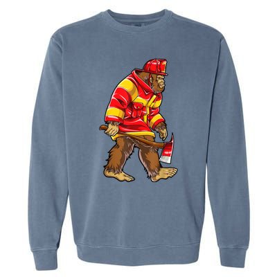 Bigfoot Firefighter Men Thin Red Line Sasquatch Lover Garment-Dyed Sweatshirt