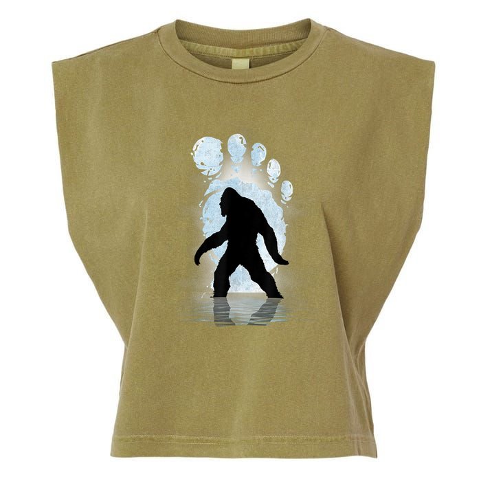 Bigfoot Footprint Moon Light Funny Sasquatch Garment-Dyed Women's Muscle Tee