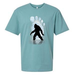 Bigfoot Footprint Moon Light Funny Sasquatch Sueded Cloud Jersey T-Shirt