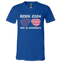 Biden Free On Wednesdays Anti Trump Us Flag Vintage Great Gift V-Neck T-Shirt