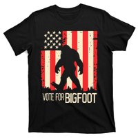 Bigfoot for President Election Vote Sasquatch USA Flag 2024 T-Shirt