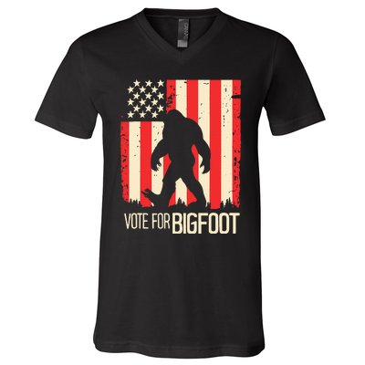 Bigfoot for President Election Vote Sasquatch USA Flag 2024 V-Neck T-Shirt