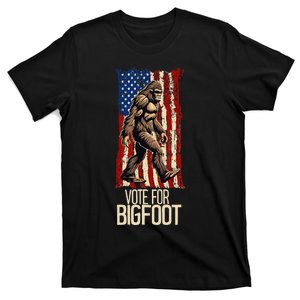 Bigfoot for President Election Vote Sasquatch USA Flag 2024 T-Shirt