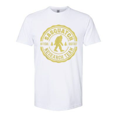 Bigfoot Finding Sasquatch Research Team Men Retro Vintage Softstyle® CVC T-Shirt