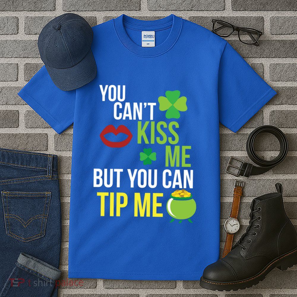 Bartender Funny St Patricks Day Waitress Waiter Server Gift Tall T-Shirt