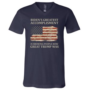 Bidens Greatest Accomplishment Is Showing People How Great Trump Was Usa V-Neck T-Shirt