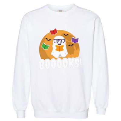 Booooks Ghost Boo Read Books Library Gift Funny Garment-Dyed Sweatshirt