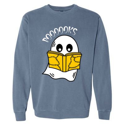 Booooks Ghost Halloween Reading Cute Ghost Reading Book Cool Gift Garment-Dyed Sweatshirt