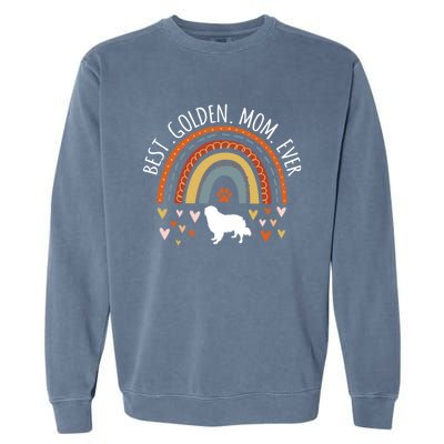 Best Golden Mom Ever Rainbow Funny Gift Golden Retriever Mama Gift Garment-Dyed Sweatshirt