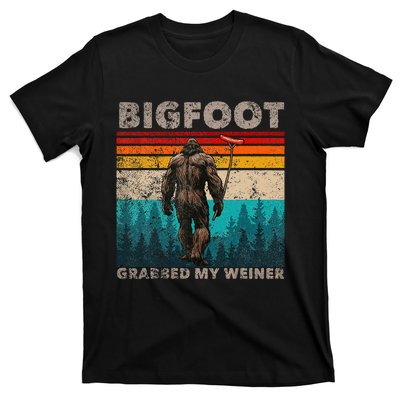 Bigfoot Grabbed My Wiener Funny Sausage Sasquatch Believers T-Shirt