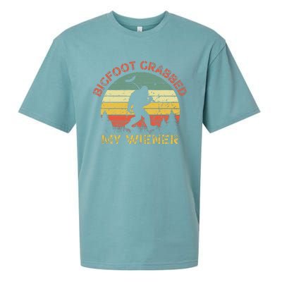 Bigfoot Grabbed My Wiener Funny Retro Design Sueded Cloud Jersey T-Shirt