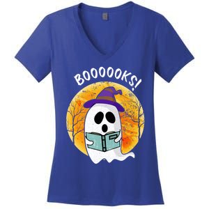 Boooooks! Ghost Reading Book For Librarians Funny Halloween Gift Women's V-Neck T-Shirt