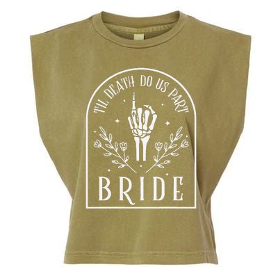 Bride Groom Skeleton Gothic Halloween Engagement Wedding Garment-Dyed Women's Muscle Tee