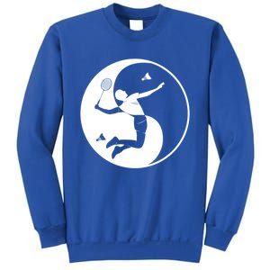 Badmintonplayer Game Shuttlecock Yinyangsymbol Badminton Gift Sweatshirt