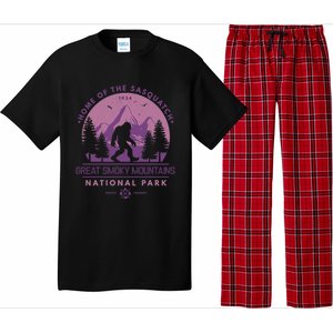 Bigfoot Great Smoky Mountain Wilderness Sasquatch Gift Pajama Set