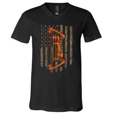 Bow Hunting American Flag Hunter Archery Tree Camouflage V-Neck T-Shirt